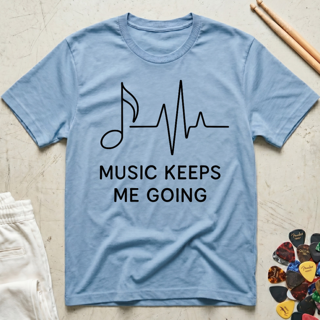 Music Keeps Me Going  T-Shirt